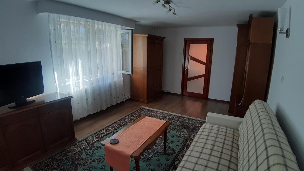 Вилла Casa Ultracentral Сучава Экстерьер фото